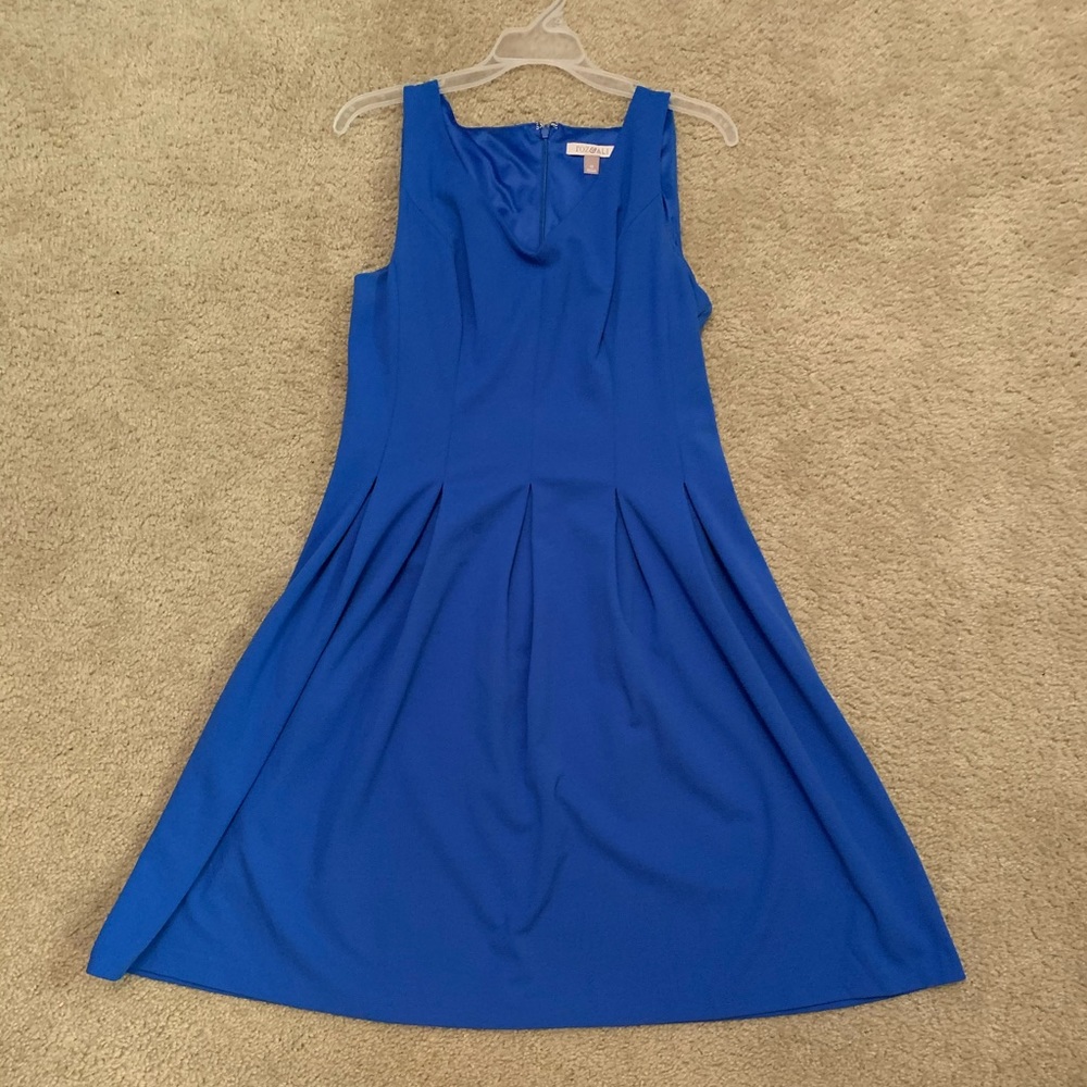 Sleeveless dress